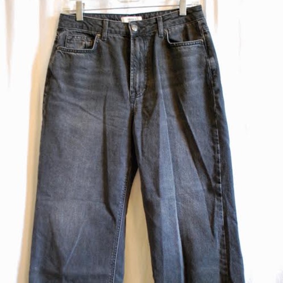 Black High Waisted Wide Leg Cropped Jeans - Picture 2 of 6